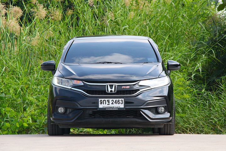 Honda Jazz 2019 1.5 RS i-VTEC Sedan เบนซิน ไม่ติดแก๊ส เกียร์อัตโนมัติ ดำ รูปที่ 3