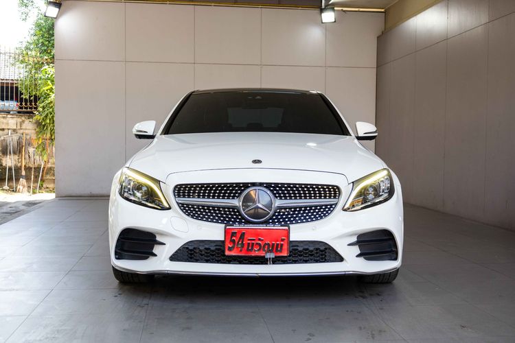 Mercedes-Benz C-Class 2020 C300 Sedan ปลั๊กอินไฮบริด (PHEV) ไม่ติดแก๊ส เกียร์อัตโนมัติ ขาว รูปที่ 2