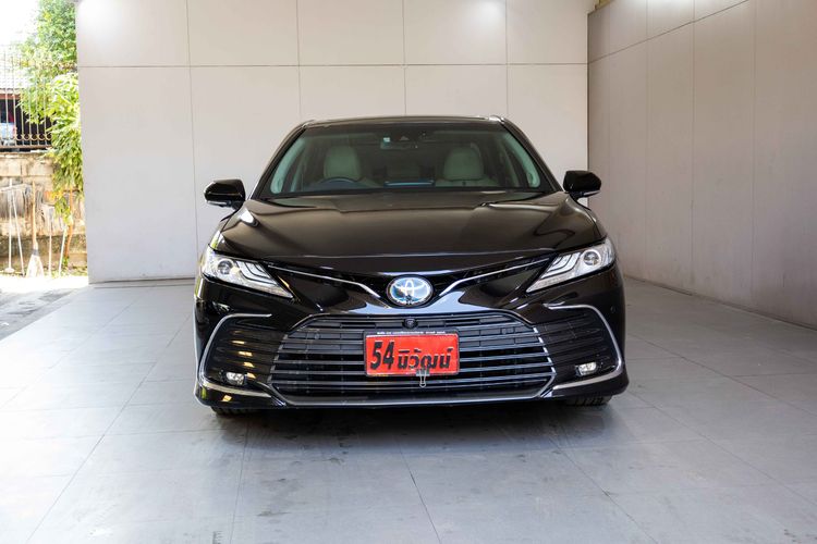Toyota Camry 2022 2.5 HEV Premium Luxury Sedan ไฮบริด ไม่ติดแก๊ส เกียร์อัตโนมัติ ดำ รูปที่ 2
