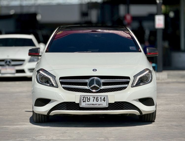 Mercedes-Benz A-Class 2014 A180 Sedan เบนซิน ไม่ติดแก๊ส เกียร์อัตโนมัติ ขาว รูปที่ 2
