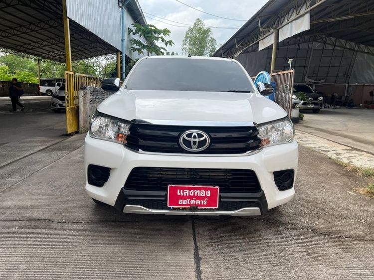 Toyota Hilux Revo 2018 2.4 E Pickup ดีเซล ไม่ติดแก๊ส เกียร์ธรรมดา ขาว รูปที่ 3