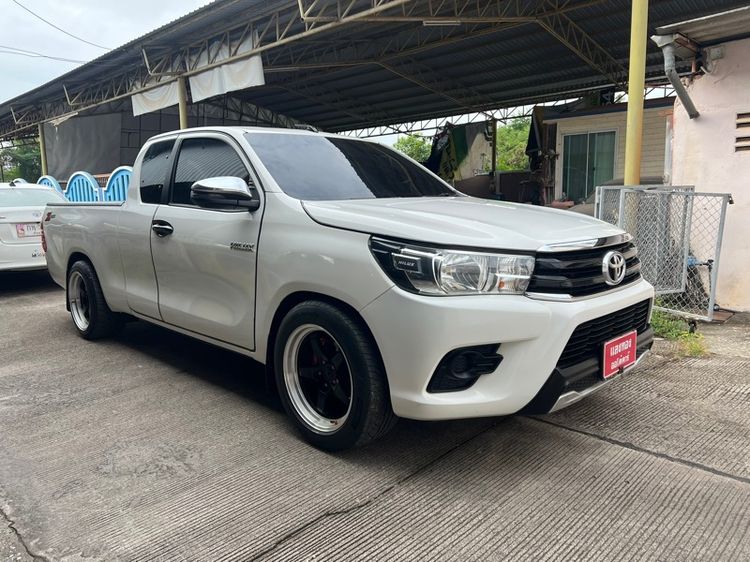 Toyota Hilux Revo 2018 2.4 E Pickup ดีเซล ไม่ติดแก๊ส เกียร์ธรรมดา ขาว รูปที่ 2