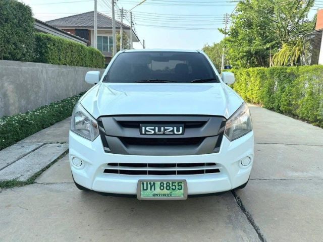 Isuzu D-MAX 2016 1.9 S Pickup ดีเซล ไม่ติดแก๊ส เกียร์ธรรมดา ขาว รูปที่ 3