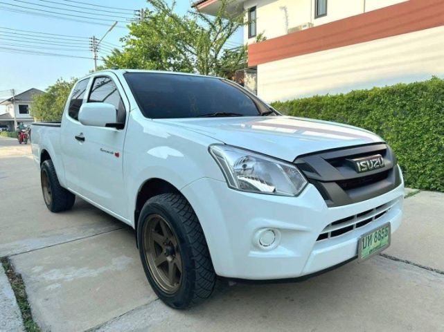 Isuzu D-MAX 2016 1.9 S Pickup ดีเซล ไม่ติดแก๊ส เกียร์ธรรมดา ขาว รูปที่ 2
