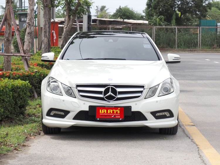 Mercedes-Benz E-Class 2012 E200 CGI Sedan เบนซิน ไม่ติดแก๊ส เกียร์อัตโนมัติ ขาว