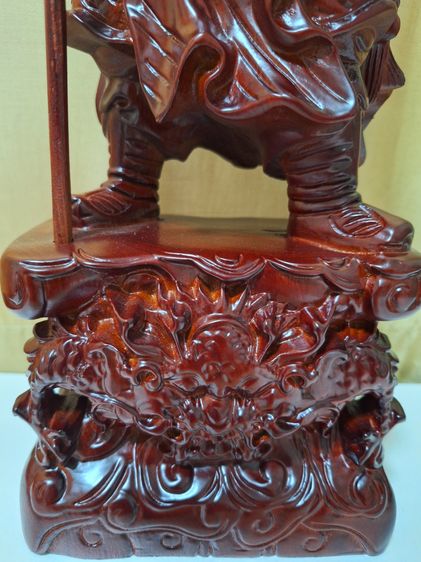 เทพเจ้ากวนอูไม้แกะสลัก รูปที่ 6