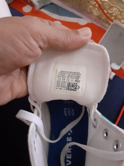 ขายรองเท้าคอร์นเวิร์ส สภาพไหม่ยังไม่ได้ไช้แต่ไม่มีกล่องสนใจติดต่อที่เบอร์0929932516 รูปที่ 3