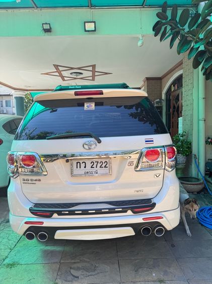 Toyota Fortuner 2012 3.0 V Utility-car ดีเซล เกียร์อัตโนมัติ ขาว รูปที่ 2