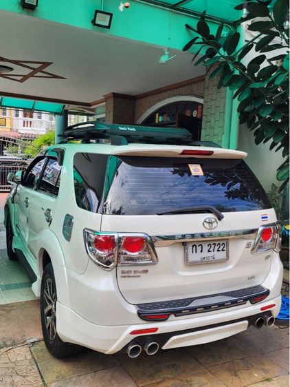 Toyota Fortuner 2012 3.0 V Utility-car ดีเซล เกียร์อัตโนมัติ ขาว รูปที่ 4