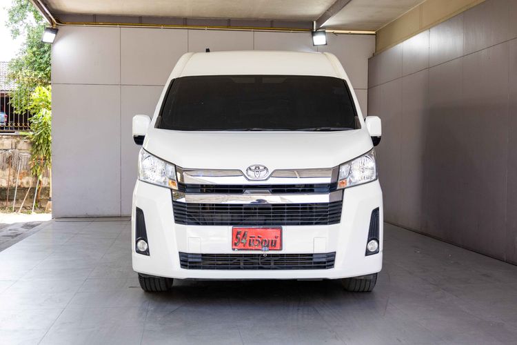 Toyota Commuter 2021 2.8 Van ดีเซล ไม่ติดแก๊ส เกียร์อัตโนมัติ ขาว รูปที่ 2