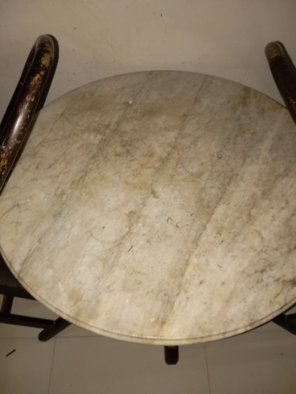 โต๊ะแกนไท้สัก