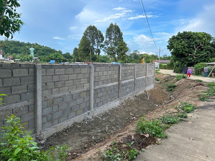 รับทำรั้วกำแพงกันดิราคาถูก