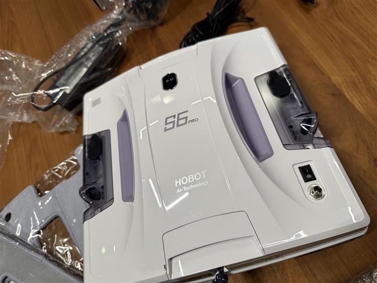 เครื่องทำความสะอาดกระจกและผนัง รุ่น HOBOT S6 PRO มาพร้อมระบบรางขัดคู่ รูปที่ 5