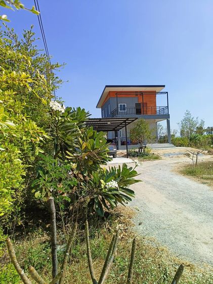 บ้าน 2 ชั้น พร้อมสวนผลไม้ 5 ไร่ พร้อมเก็บเกี่ยว ใกล้กรุงเทพ แค่ 1 ชั่วโมงกว่า