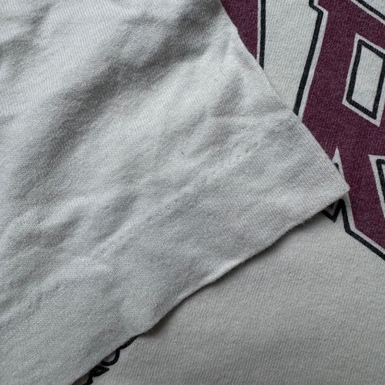 เสื้อยืด Vintage​ 90s HARVARD Size XL  รูปที่ 4