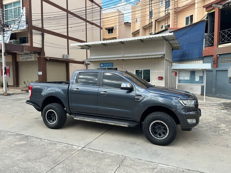 Ford Ranger 2016 2.2 Hi-Rider XLT Pickup ดีเซล ไม่ติดแก๊ส เกียร์ธรรมดา เทา รูปที่ 2