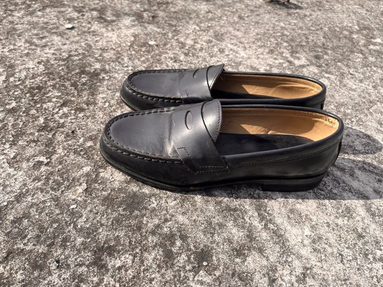 รองเท้าหนัง