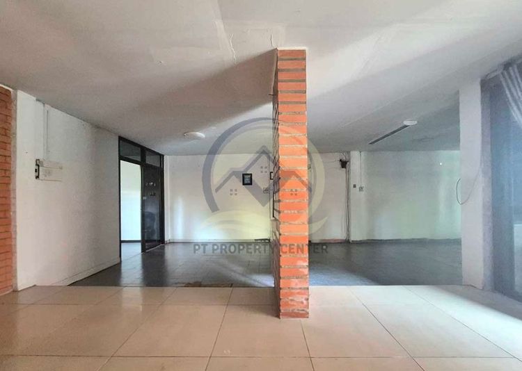 มีบางส่วน บ้านแฝด 2 ชั้น สร้างเอง ซอยรามอินทรา 8 แยก 5 รูปที่ 4