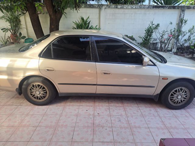 Honda Accord 2003 2.0 EXi Sedan เบนซิน ไม่ติดแก๊ส เกียร์อัตโนมัติ น้ำตาล รูปที่ 3