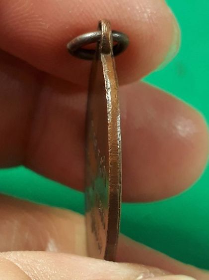 เหรียญหลวงพ่อแช่ม วัดฉลอง จ.ภูเก็ต รุ่นแรก ปี2486 เนื้อทองแดงสภาพยังสวย รูปที่ 3