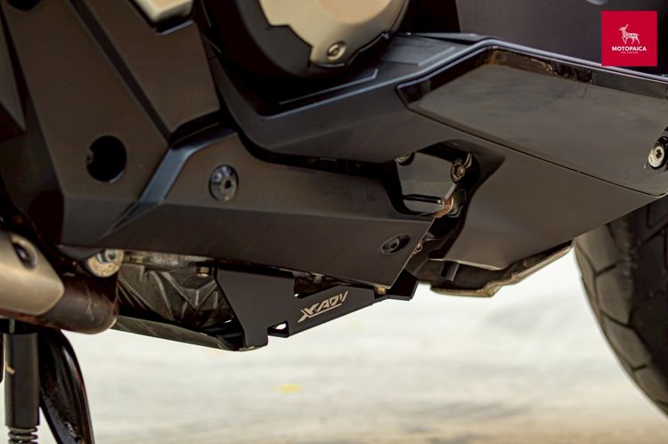 Honda X-ADV750 ตัวจอสีTFT ปี2021 สีแดง วิ่ง20,000Km. ท่อAkrapovic รูปที่ 10