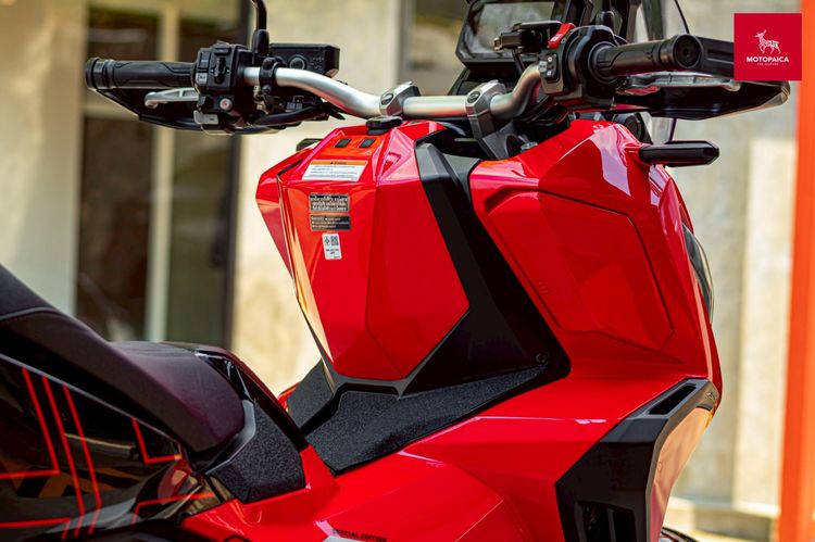 Honda X-ADV750 ตัวจอสีTFT ปี2021 สีแดง วิ่ง20,000Km. ท่อAkrapovic รูปที่ 16