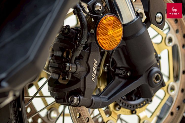 Honda X-ADV750 ตัวจอสีTFT ปี2021 สีแดง วิ่ง20,000Km. ท่อAkrapovic รูปที่ 11