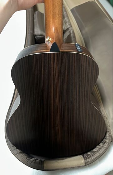 ขายกีต้าร์ Taylor รูปที่ 3