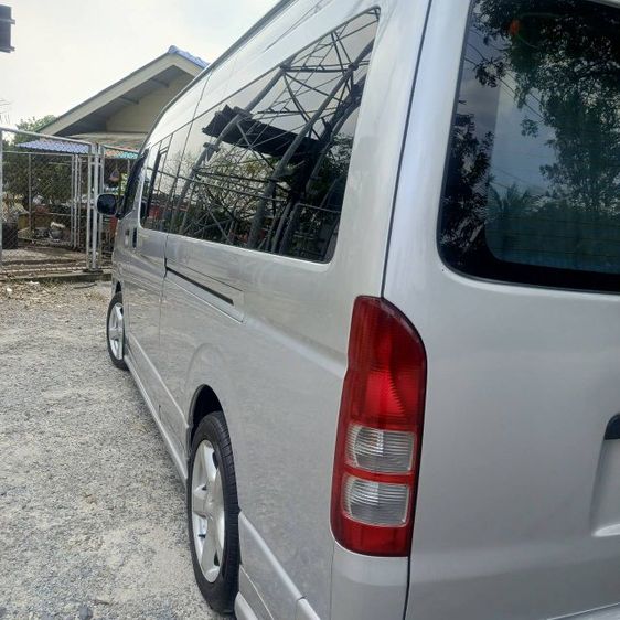 Toyota Hiace 2007 2.5 Commuter Van ดีเซล ไม่ติดแก๊ส เกียร์ธรรมดา เทา รูปที่ 3