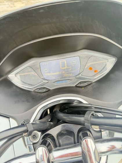 ขาย HONDA PCX 160 สีขาว E-HEV ปี 2022  รูปที่ 5
