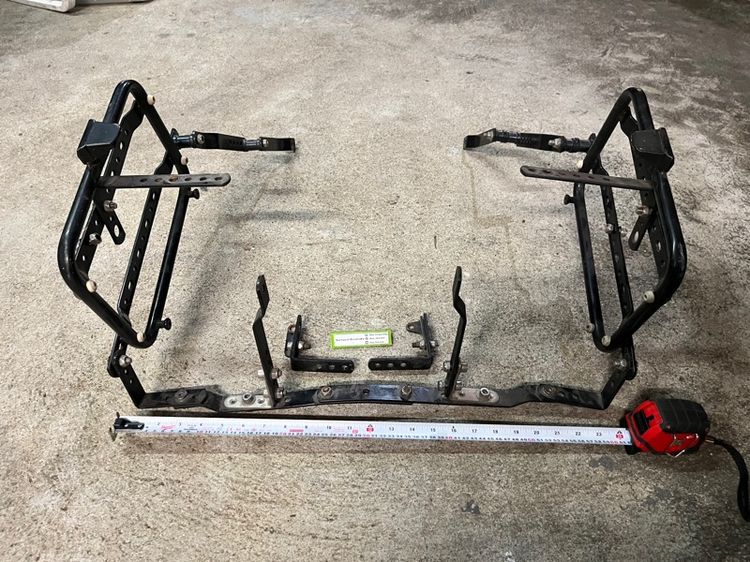 แร็คยึดกล่องข้างมอเตอร์ไซค์ DIY. อเนกประสงค์