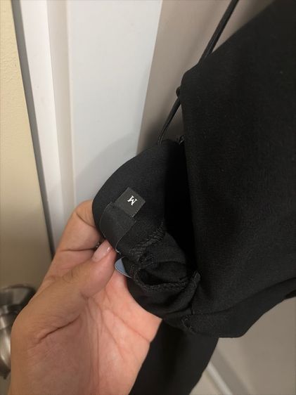 จั๊มสูทเปิดหลังสีดำสุดเซ็กซี่ รูปที่ 4