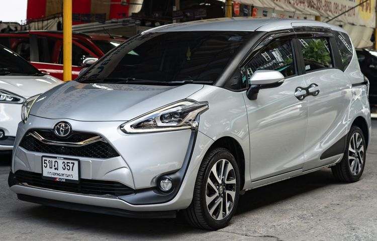Toyota Sienta 2020 1.5 V Utility-car เบนซิน ไม่ติดแก๊ส เกียร์อัตโนมัติ เทา รูปที่ 2