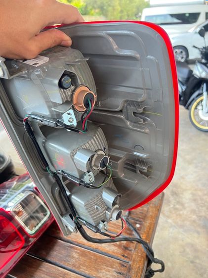 ไฟท้าย Ford Ranger Minor change ก่อนเปลี่ยนโฉมเป็นNextgen รูปที่ 4
