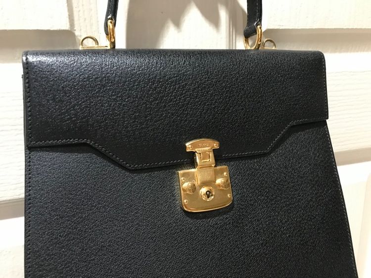 ต่อรองได้ Gucci ของแท้ หนังวัวแท้ มีสายยาว สภาพดี มีกล่อง ถุงผ้า รูปที่ 6