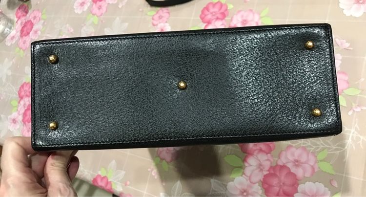 ต่อรองได้ Gucci ของแท้ หนังวัวแท้ มีสายยาว สภาพดี มีกล่อง ถุงผ้า รูปที่ 14