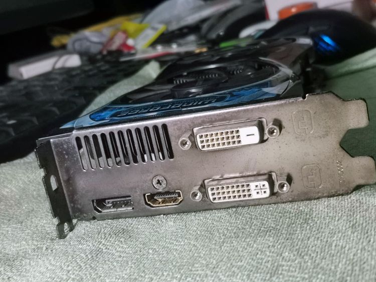 🔊ขายการ์ดจอ GIGABYTE AMD Radeon HD 6850C-1GD สภาพดีมือสอง รูปที่ 3