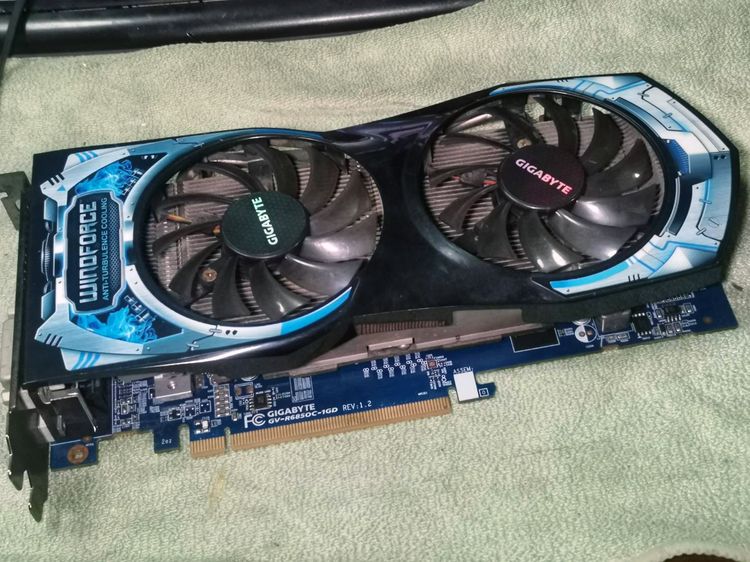 🔊ขายการ์ดจอ GIGABYTE AMD Radeon HD 6850C-1GD สภาพดีมือสอง รูปที่ 5