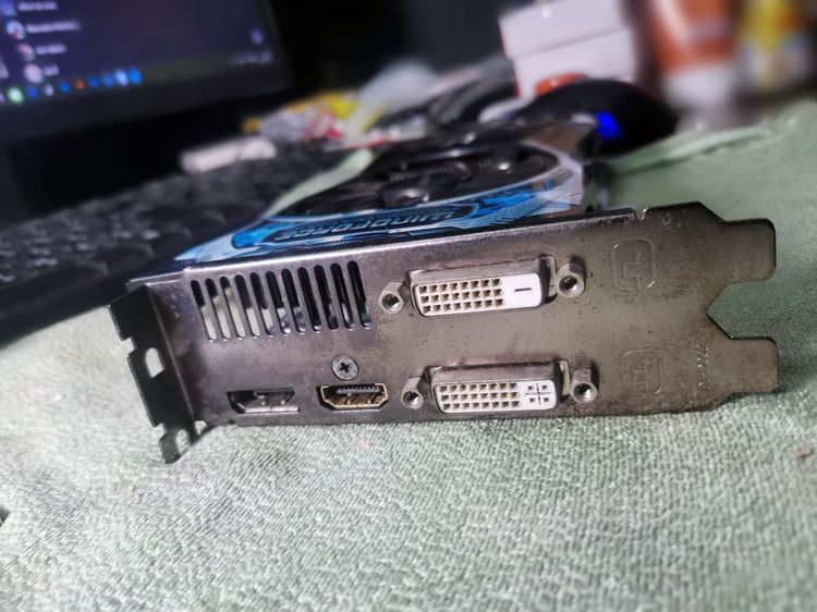 🔊ขายการ์ดจอ GIGABYTE AMD Radeon HD 6850C-1GD สภาพดีมือสอง รูปที่ 8