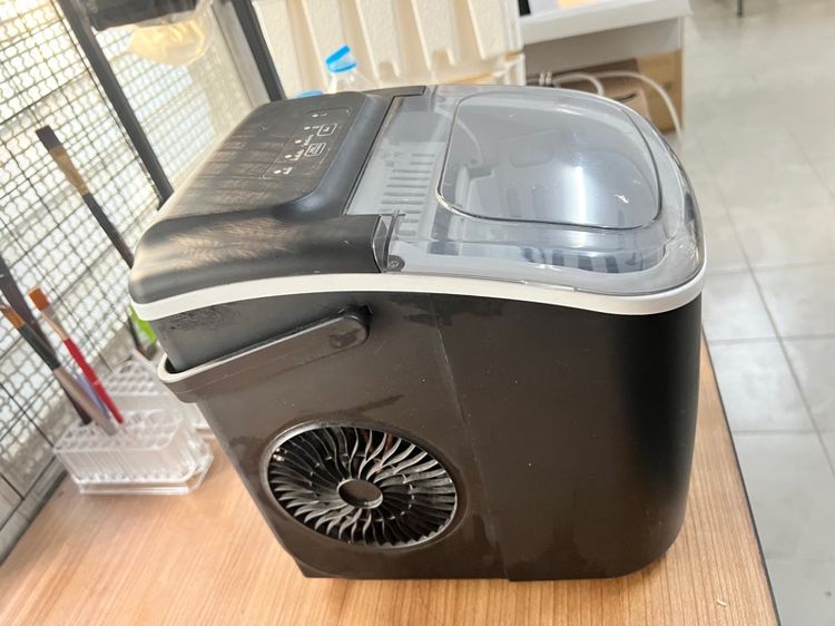 เครื่องทำน้ำแข็งขนาดเล็ก