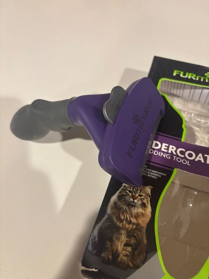 Furminator หวีสางขนเสียสำหรับน้องแมว แบบขนยาว ของแท้ Size M-L รูปที่ 3