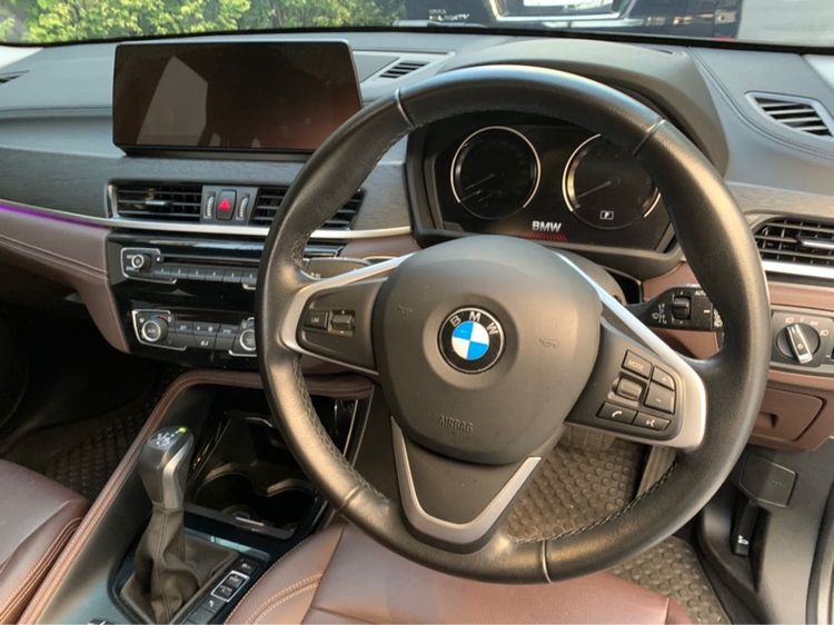 BMW X1 2021 2.0 sDrive20d xLine Utility-car ดีเซล ไม่ติดแก๊ส เกียร์อัตโนมัติ ดำ รูปที่ 3