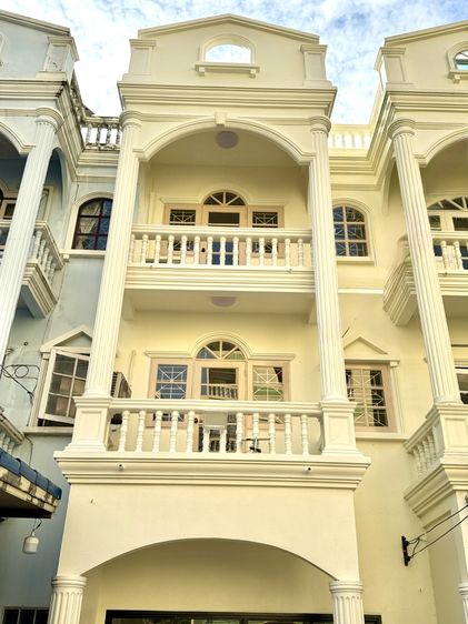 อื่นๆ ไม่มี สร้างเสร็จก่อน 2010 ขาย Townhouse 3ชั้นใกล้ The Mall บางกะปิ รูปที่ 3