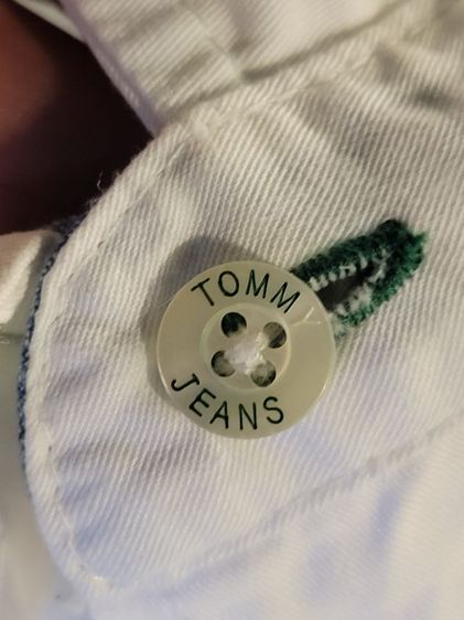 เสื้อ tommy hilfiger รูปที่ 6