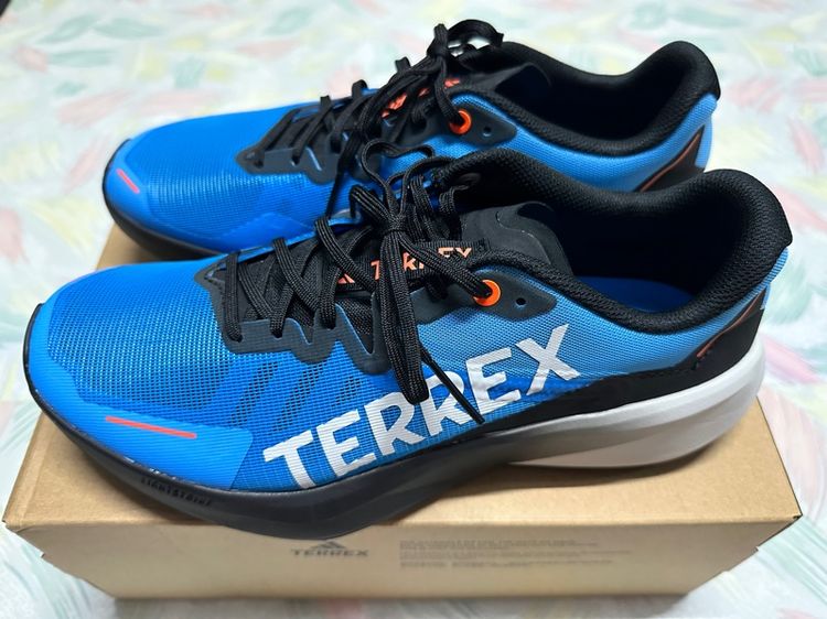 รองเท้าวิ่งเทรล Adidas Terrex Agravic 3 รูปที่ 2