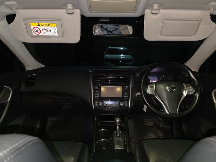 รถ Nissan Teana 2.0 XL สี ดำ