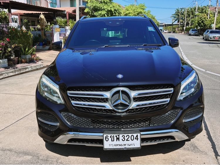 Mercedes-Benz GLE-Class 2017 GLE500 Sedan เบนซิน ไม่ติดแก๊ส เกียร์อัตโนมัติ ดำ รูปที่ 3