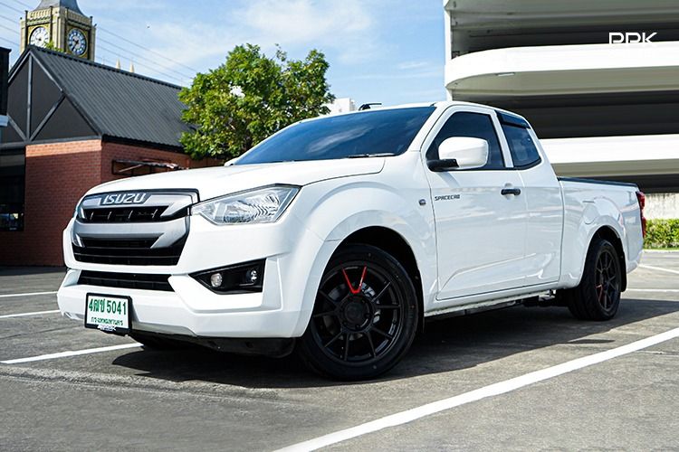 รถ Isuzu D-MAX 1.9 S สี ขาว