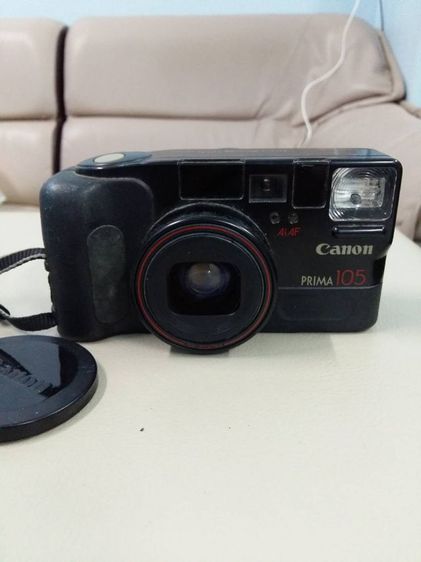 กล้องCanon Prima Zoom 105 Caption เป็นกล้องคอมแพค แบบออโต้โฟกัส ที่มีเลนส์ซูม 35-105 มม. f-3.5-8. มีขนาด 139 x 73 x 63 มม. น้ำหนัก 446 กรัม