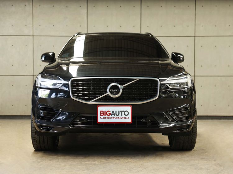 Volvo XC60 2020 2.0 T8 R-Design 4WD Utility-car ปลั๊กอินไฮบริด (PHEV) ไม่ติดแก๊ส เกียร์อัตโนมัติ ดำ รูปที่ 4